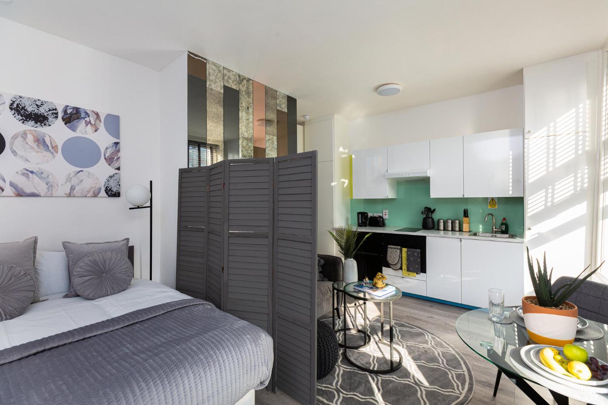 לונדון Trendy And Spacious Studio Near Notting Hill 1 מראה חיצוני תמונה